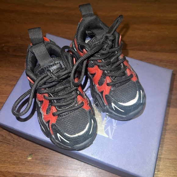 Infant Mazino shoes - Picture 1 of 5